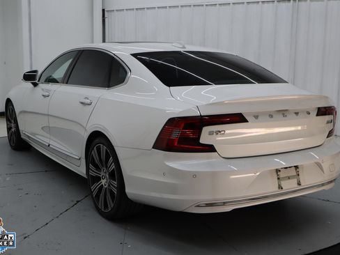 Used 2022 Volvo S90 B6 Inscription w/ Advanced Package AWD/4WD image 6