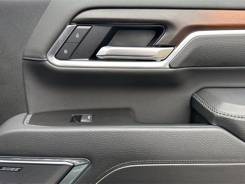 Used 2025 GMC Sierra 2500 Denali image 21