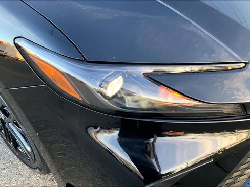 New 2026 Toyota Camry SE image 13