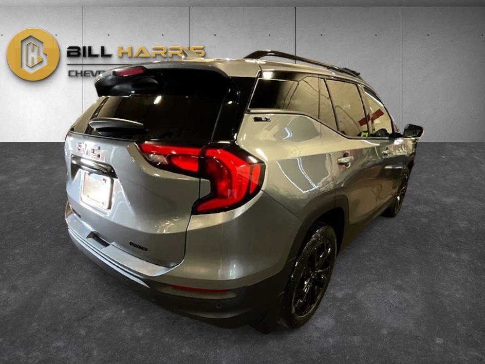 Used 2019 GMC Terrain SLE w/ Driver Convenience Package AWD/4WD image 2