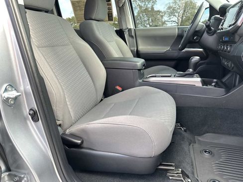 Used 2023 Toyota Tacoma SR5 w/ Technology Package image 28