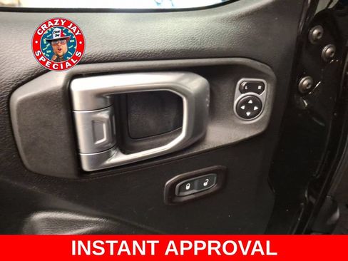 Used 2019 Jeep Wrangler Unlimited Sport AWD/4WD image 16