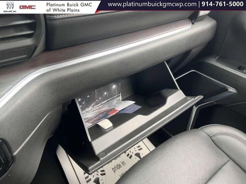 Used 2024 GMC Sierra 1500 SLT image 28