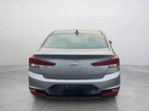 Used 2019 Hyundai Elantra SEL image 4