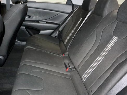 Certified 2023 Hyundai Elantra SEL image 21