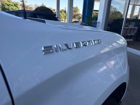 Certified 2023 Chevrolet Silverado 1500 LT AWD/4WD image 38