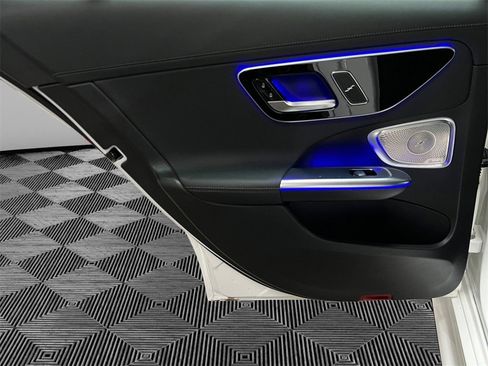 Used 2022 Mercedes-Benz C 300 4MATIC Sedan image 20