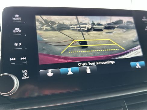 Used 2020 Honda Accord Sport image 25