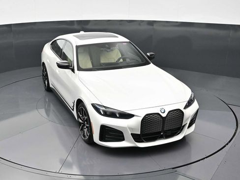 New 2026 BMW i4 xDrive40i w/ M Sport Package AWD/4WD image 19
