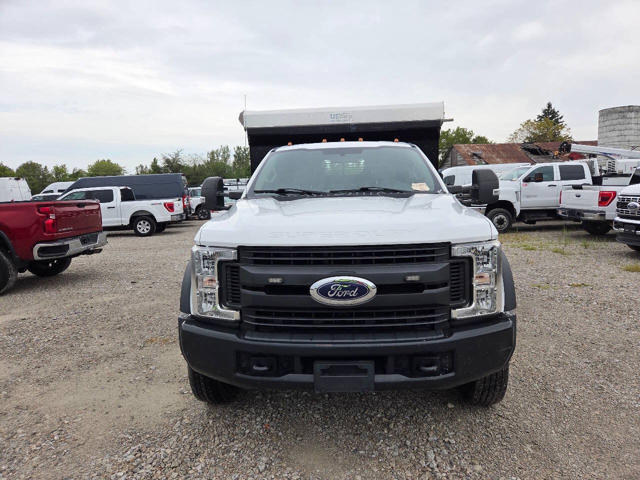 Used 2019 Ford F550 4x4 Regular Cab Super Duty image 4