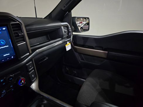 New 2025 Ford F150 STX w/ Equipment Group 201A FX4 image 32