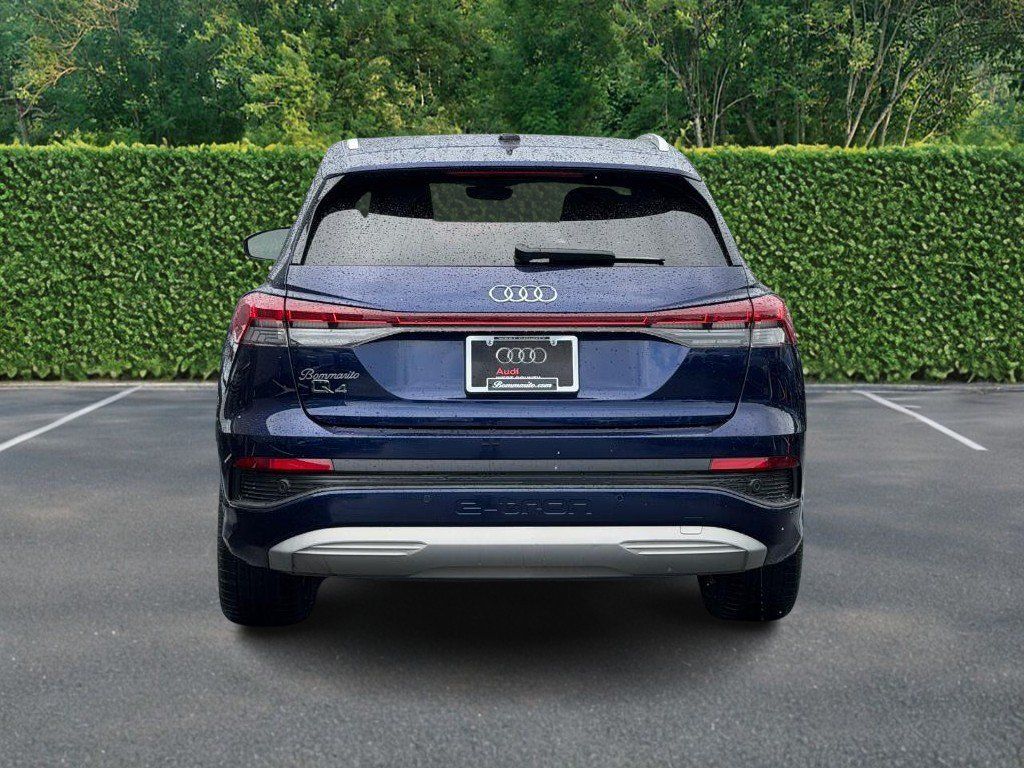Used 2023 Audi Q4 e-tron Premium Plus w/ Premium Plus RWD image 5
