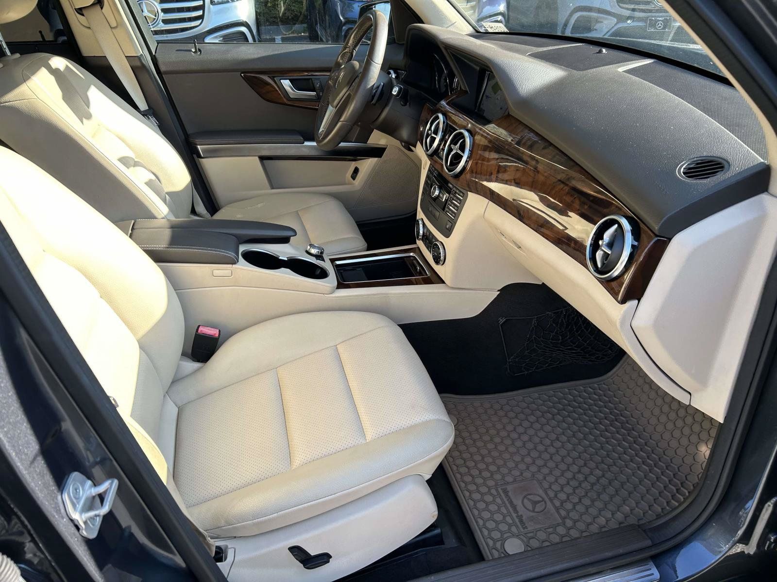 Used 2014 Mercedes-Benz GLK 250 BlueTEC 4MATIC image 48