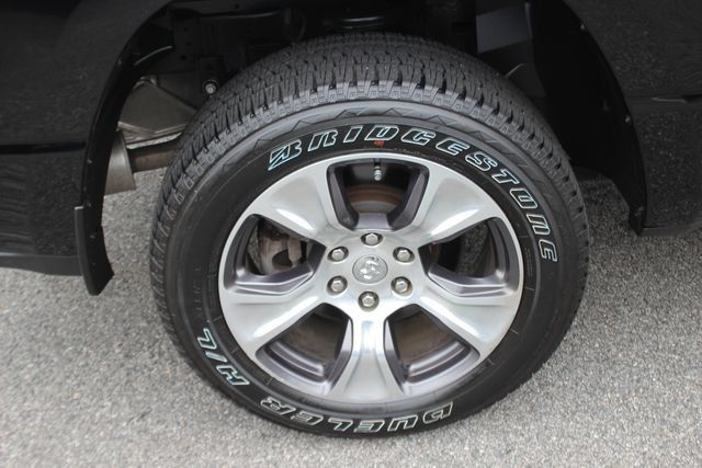 Used 2023 RAM 1500 Laramie AWD/4WD image 38