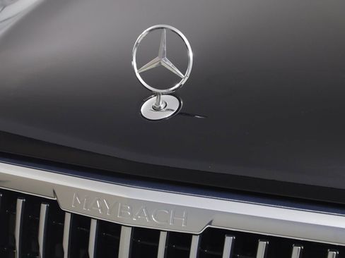 Used 2022 Mercedes-Benz Maybach GLS 600 4MATIC image 26