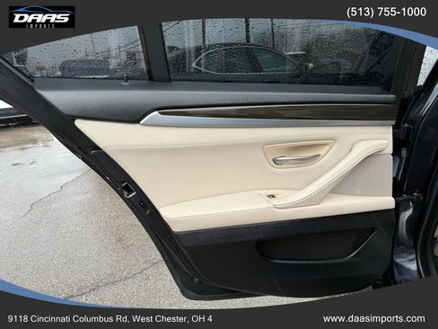 Used 2014 BMW 550i xDrive Sedan image 19