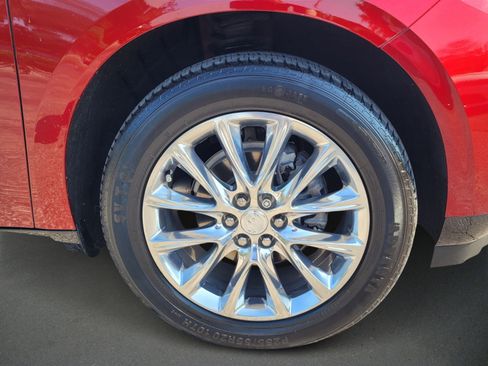 Used 2021 Buick Enclave Essence w/ Sound and Sites Package image 9