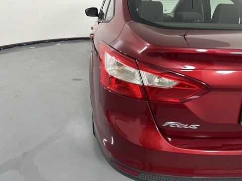 Used 2013 Ford Focus SE image 28