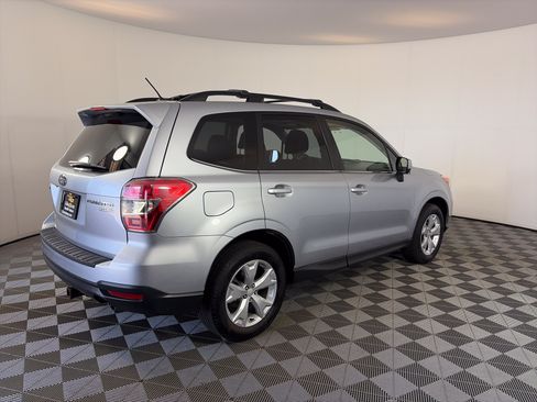 Used 2014 Subaru Forester 2.5i Limited w/ Popular Package #1 AWD/4WD image 10