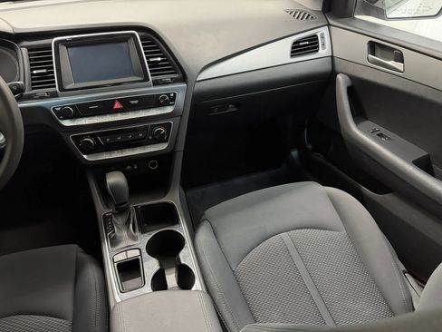 Used 2018 Hyundai Sonata SE FWD image 73