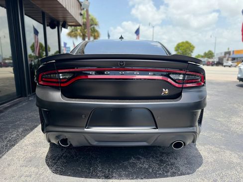 Used 2022 Dodge Charger Scat Pack RWD image 11