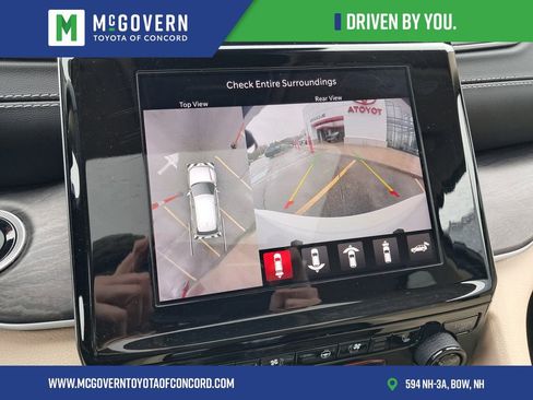 Used 2022 Jeep Grand Cherokee L Limited w/ Luxury Tech Group II AWD/4WD image 34