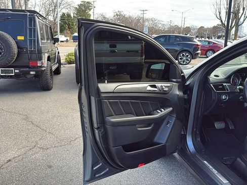 Used 2017 Mercedes-Benz GLE 63 AMG S image 6