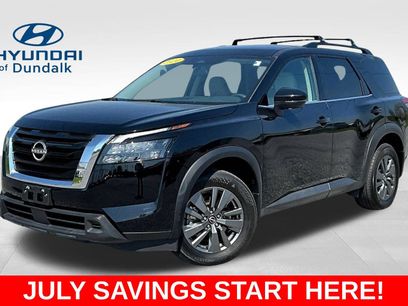 Used 2024 Nissan Pathfinder SV