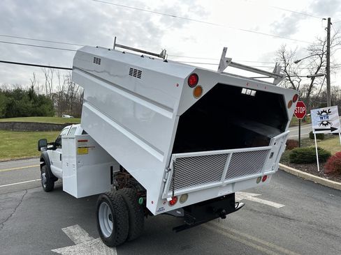 Used 2015 Ford F550 4x4 SuperCab Super Duty image 3
