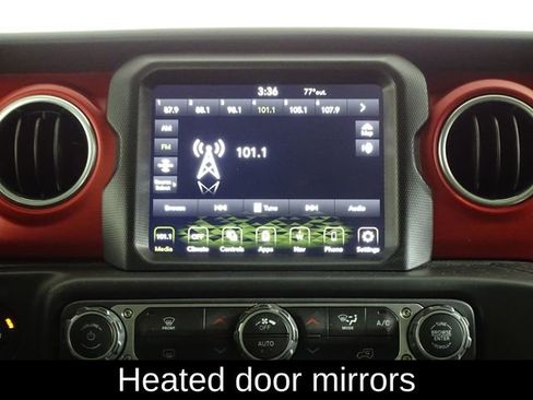 Used 2023 Jeep Wrangler Rubicon image 24