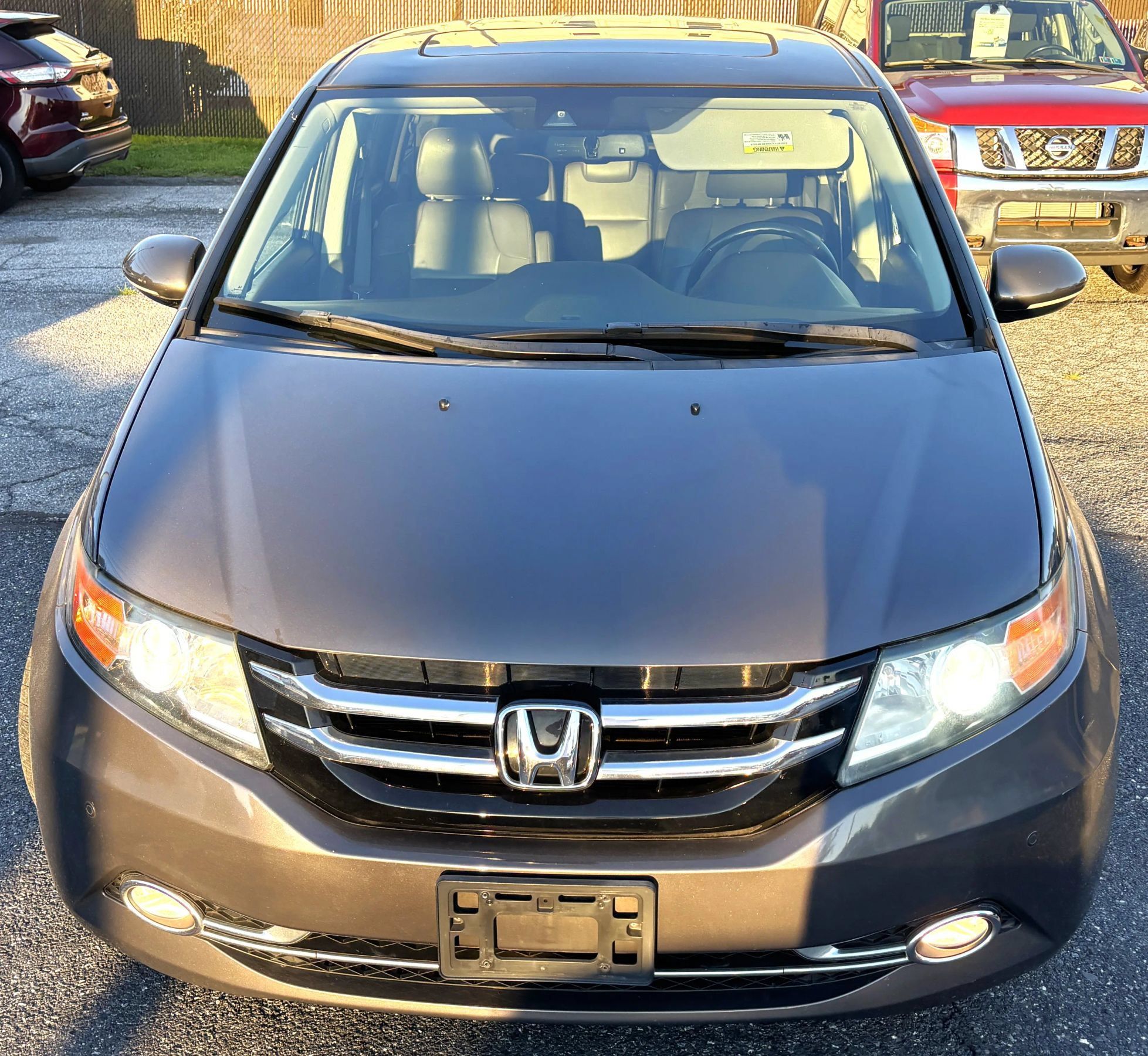 Used 2015 Honda Odyssey Touring Elite image 2