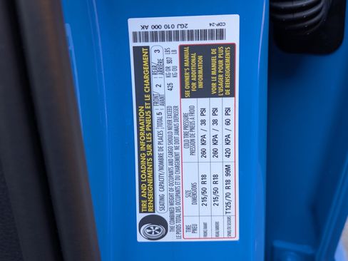 Used 2025 Volkswagen Taos SE image 38