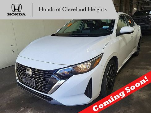 Used 2024 Nissan Sentra SV FWD image 1