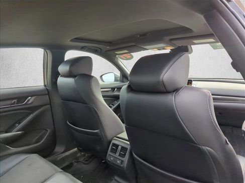 Used 2021 Honda Accord Sport image 15