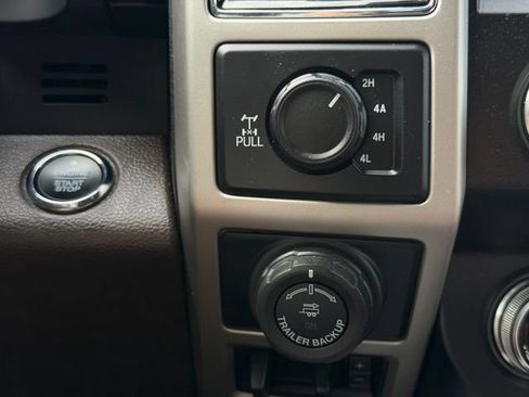 Used 2019 Ford F150 King Ranch w/ Equipment Group 601A Luxury AWD/4WD image 43