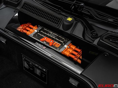 Used 2024 Ferrari SF90 Spider AWD/4WD image 13