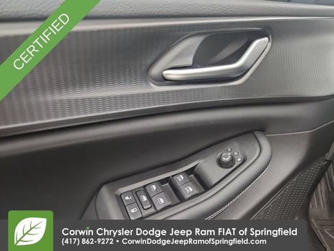 Certified 2023 Jeep Grand Cherokee Laredo AWD/4WD image 20