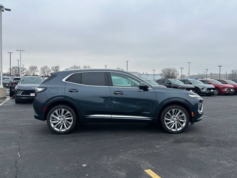 New 2026 Buick Envision Avenir AWD/4WD image 11