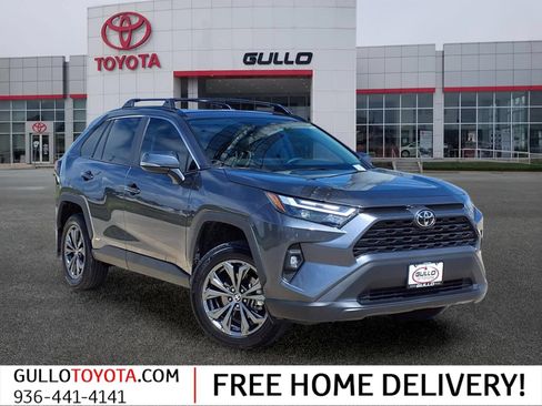 Certified 2025 Toyota RAV4 XLE Premium AWD/4WD image 1