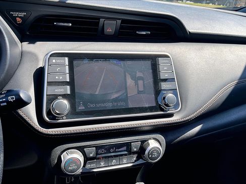 Used 2020 Nissan Kicks SR w/ SR Premium Package FWD image 21