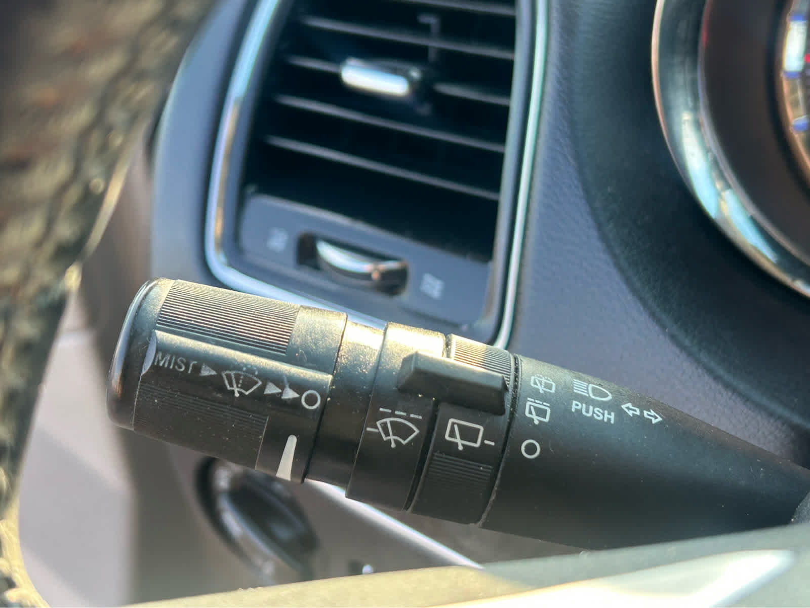 Used 2016 Chrysler Town & Country Touring FWD image 24