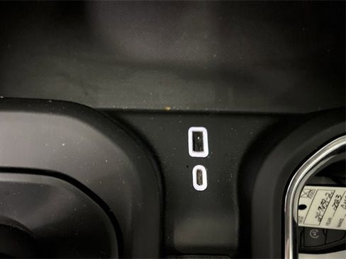 Certified 2023 GMC Sierra 1500 Denali Ultimate image 35