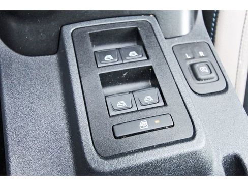 Used 2023 Ford Bronco Wildtrak AWD/4WD image 26