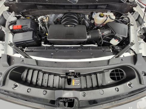 Certified 2023 Cadillac Escalade Premium Luxury w/ Performance Package image 9