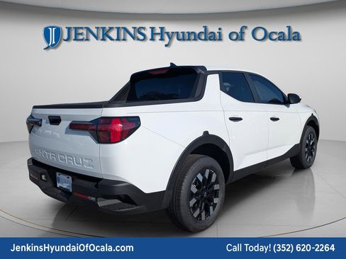 New 2026 Hyundai Santa Cruz SE image 3