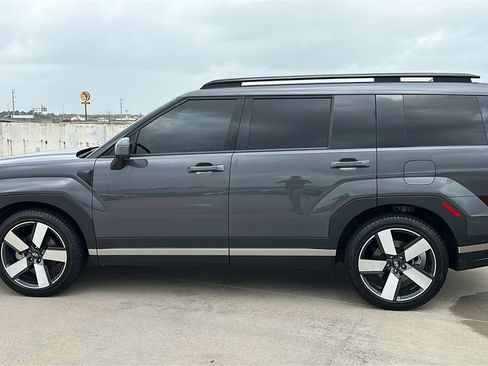 Certified 2025 Hyundai Santa Fe Limited FWD image 10