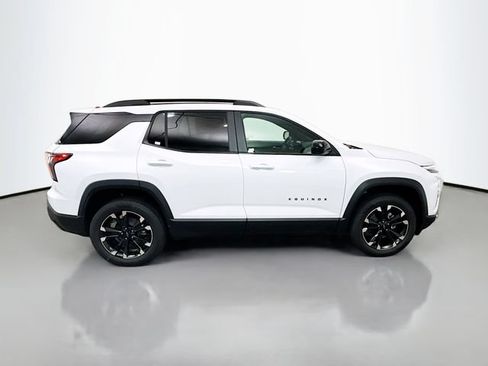 New 2026 Chevrolet Equinox RS w/ Convenience Package III FWD image 10