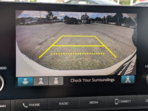 Used 2024 Honda HR-V Sport image 16