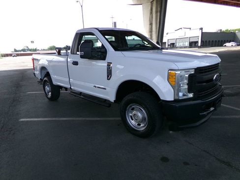 Used 2017 Ford F350 XL w/ Power Equipment Group AWD/4WD image 4