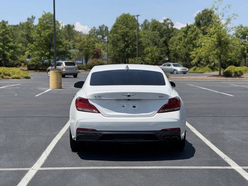 Used 2020 Genesis G70 2.0T RWD image 6
